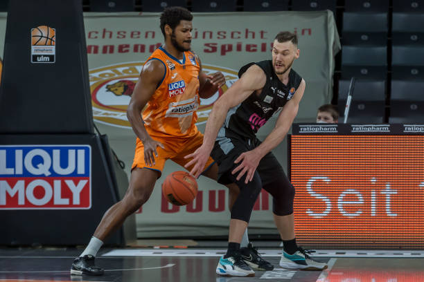 对于一名年 对于一名年