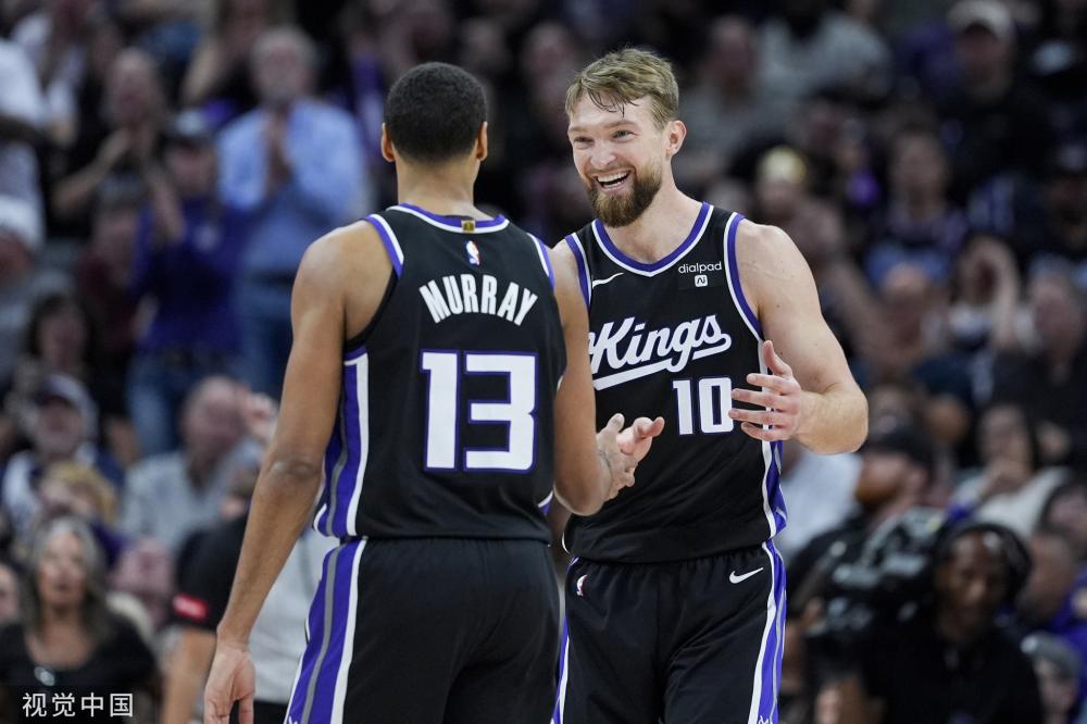 之间的对决 之间的对决